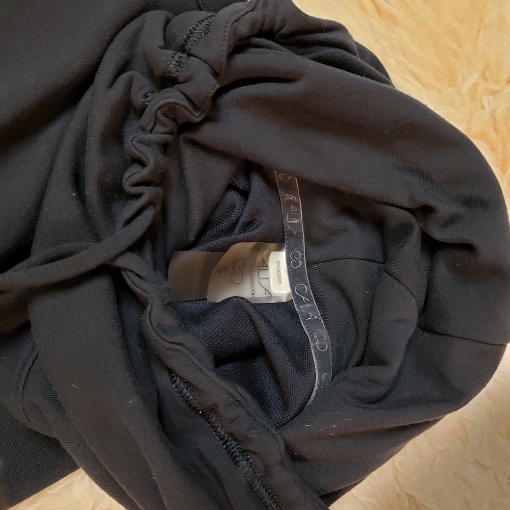 Athletic, sleeveless top